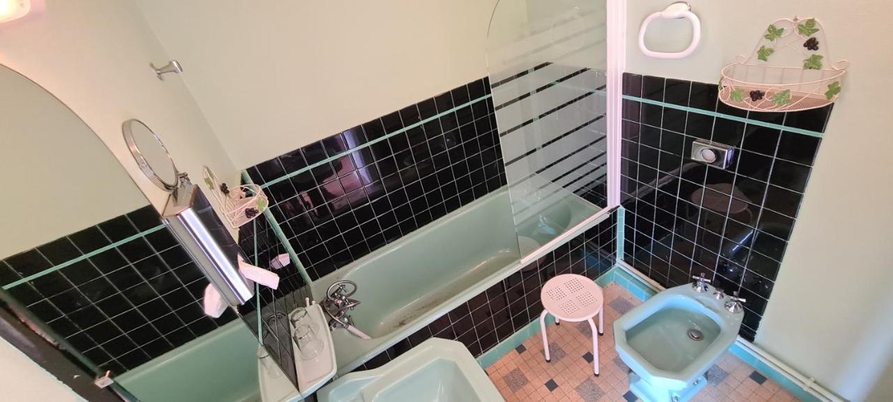 Garabit Hotel Anglards de Saint Flour Rom bilde