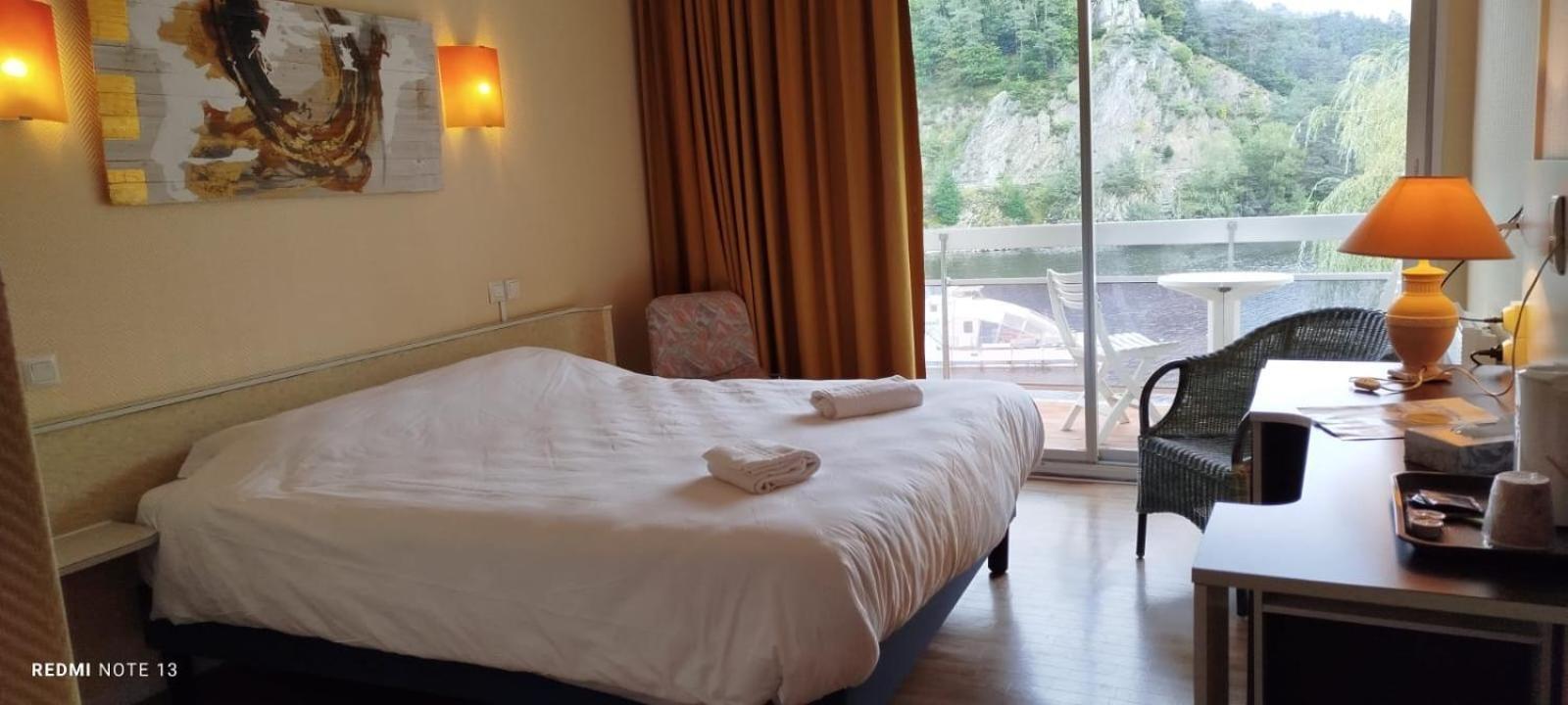 Garabit Hotel Anglards de Saint Flour Eksteriør bilde