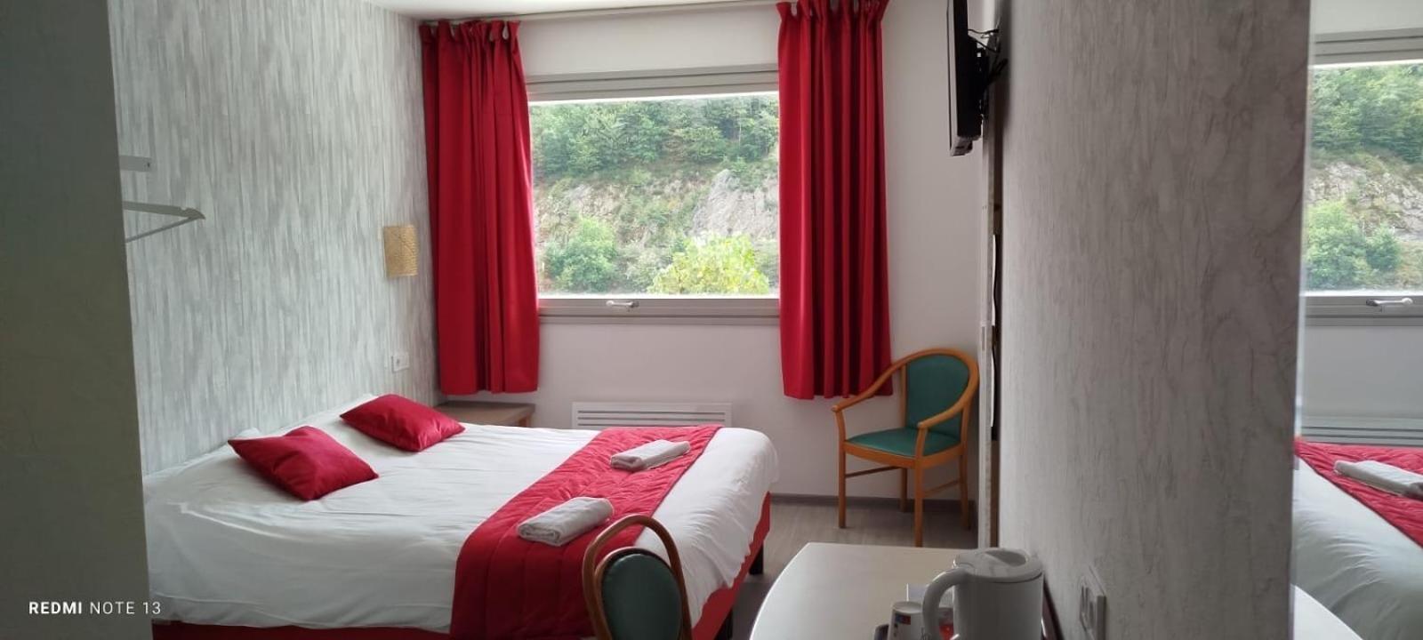 Garabit Hotel Anglards de Saint Flour Eksteriør bilde